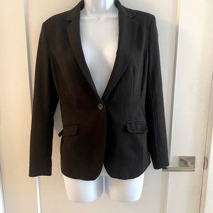 Black blazer one button